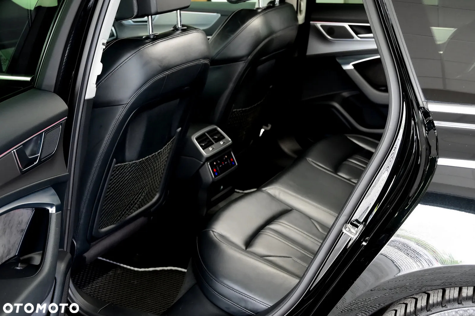 Audi A6 - 8