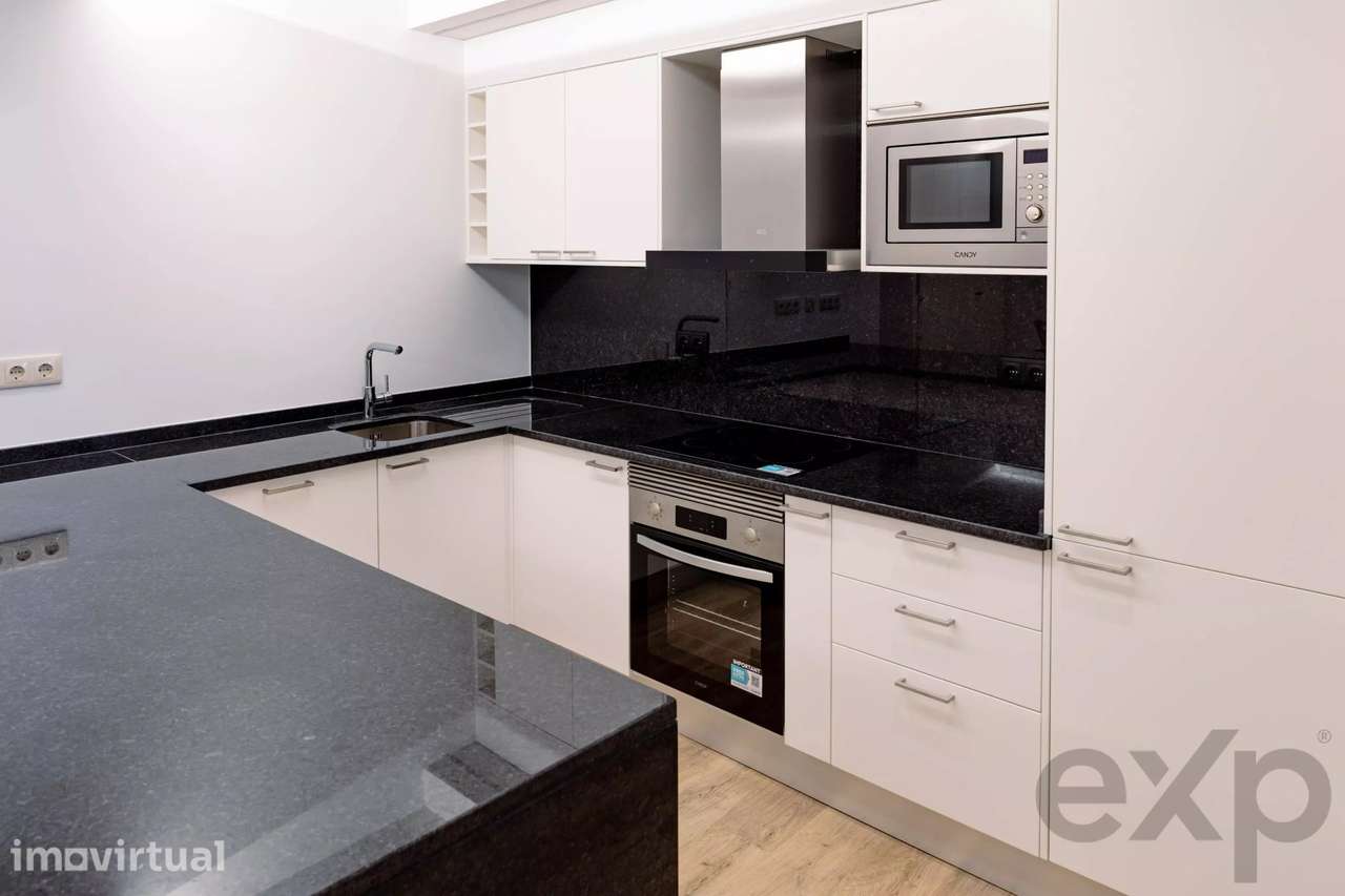 Apartamento T2 High-End Totalmente Renovado com Licença AL | Centro Hi - Grande imagem: 2/22