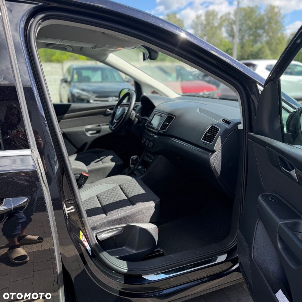 Volkswagen Sharan - 35