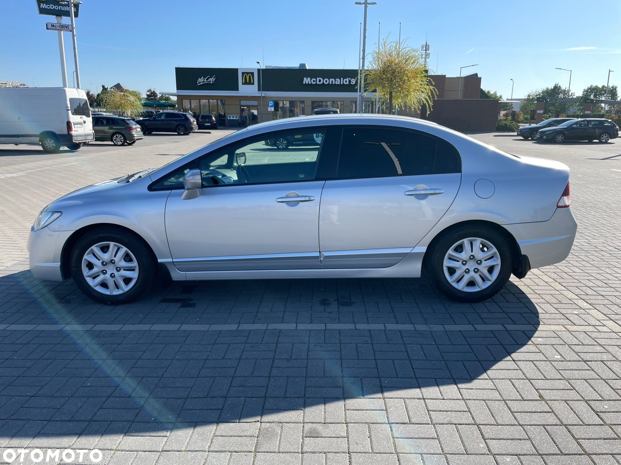 Honda Civic 1.8 Comfort - 3