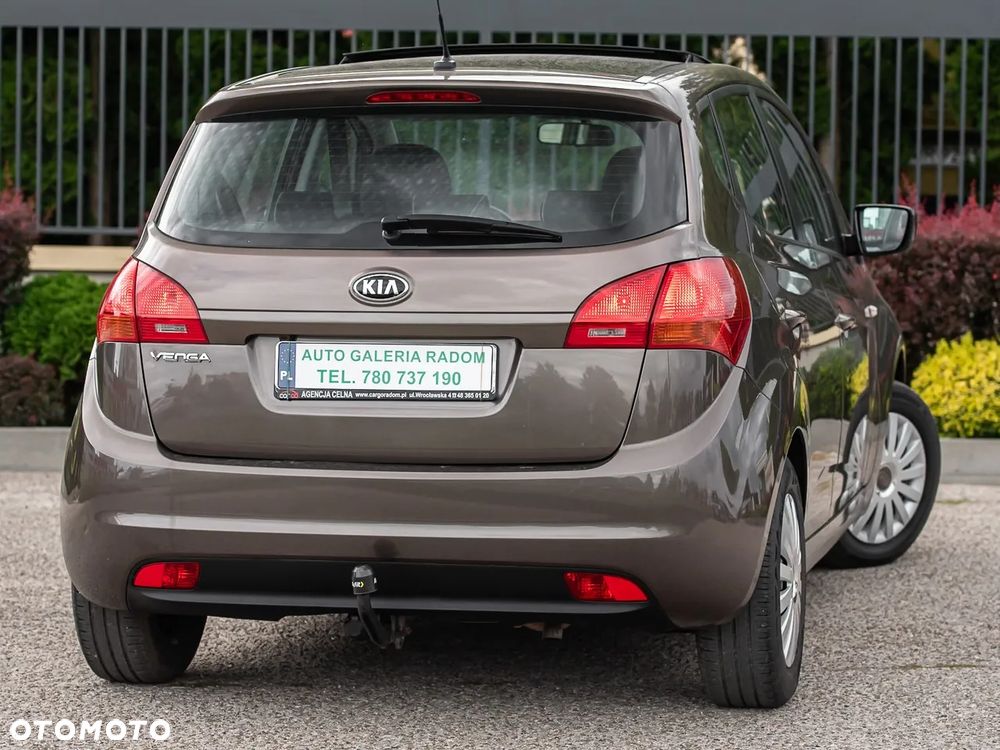 Kia Venga 1.6 CVVT Automatik Black Collection - 12