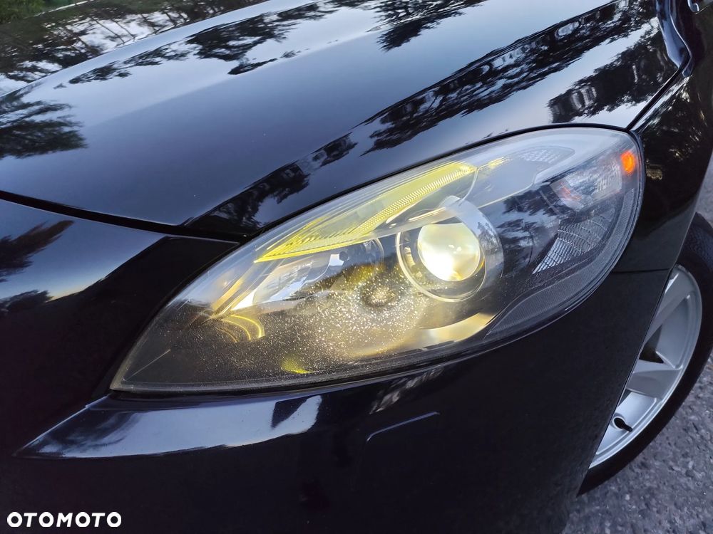 Volvo V40 D2 - 4