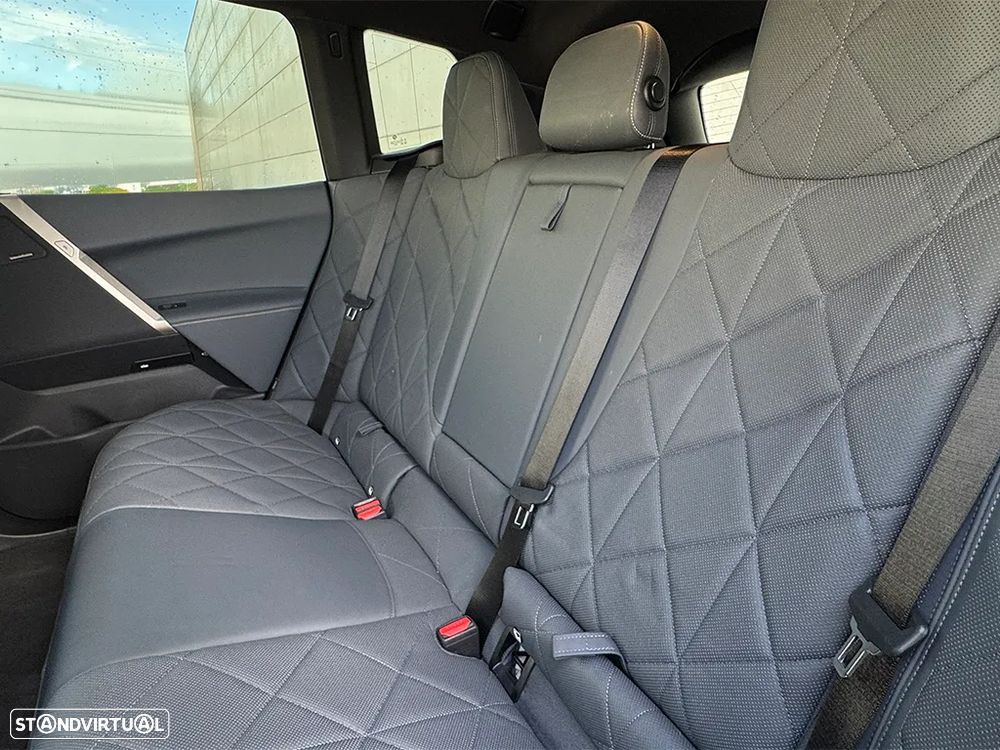 BMW iX xDrive 50 Pack Desportivo - 9