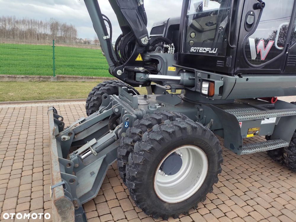 Wacker Neuson EW100 / BLACK EDITION - wersja limitowana / KOPARKA KOŁOWA / ROTOTILT / PŁUG + PODPORY / - 10