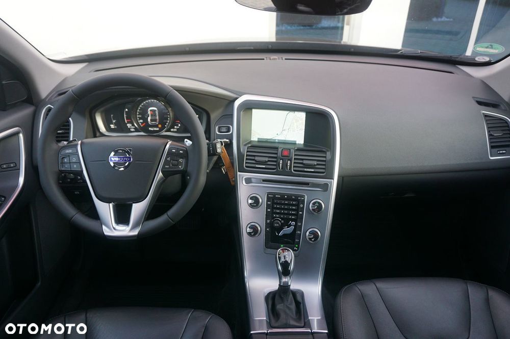 Volvo XC 60 D4 Geartronic Summum - 7