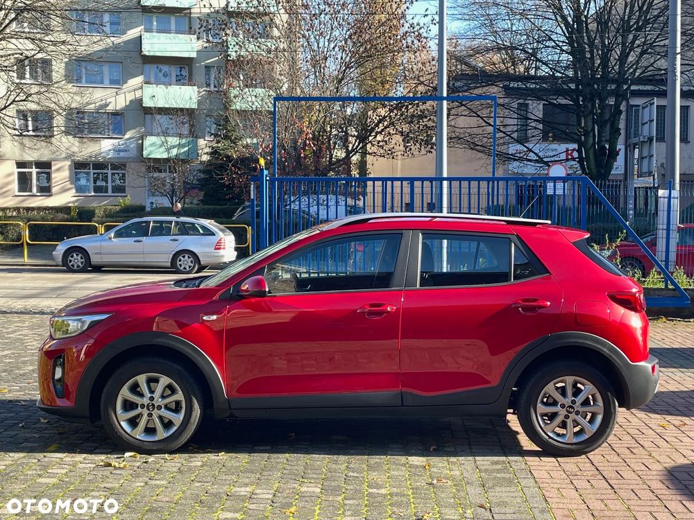 Kia Stonic 1.2 L - 8