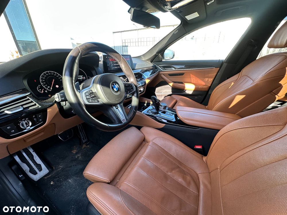 BMW Seria 5 540i xDrive M Sport sport - 10