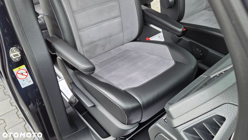 Volkswagen Multivan 2.0 TDI L1 Highline 4Motion DSG - 12