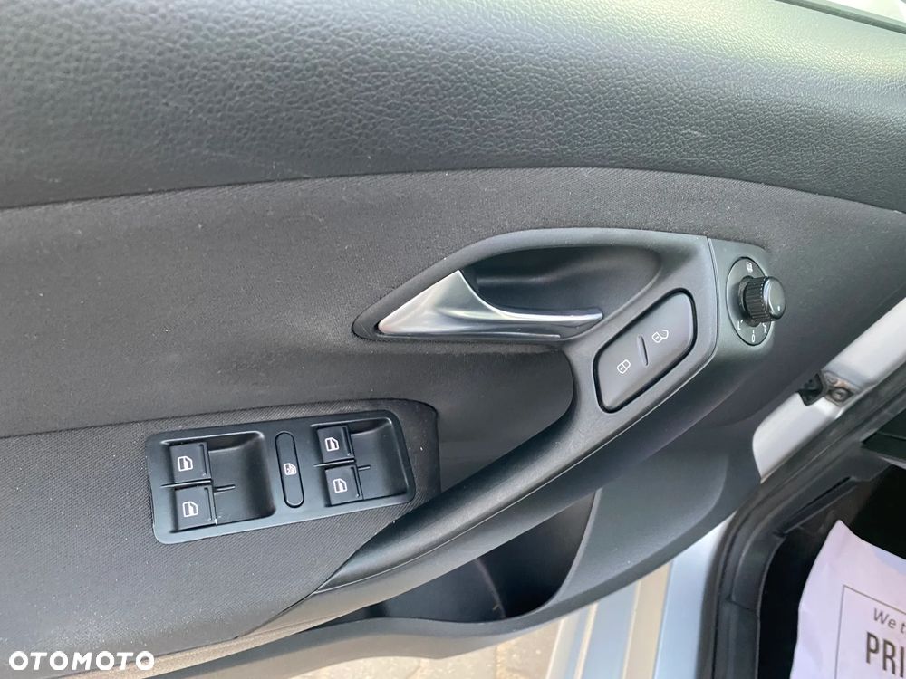 Volkswagen Polo 1.4 16V Highline - 19