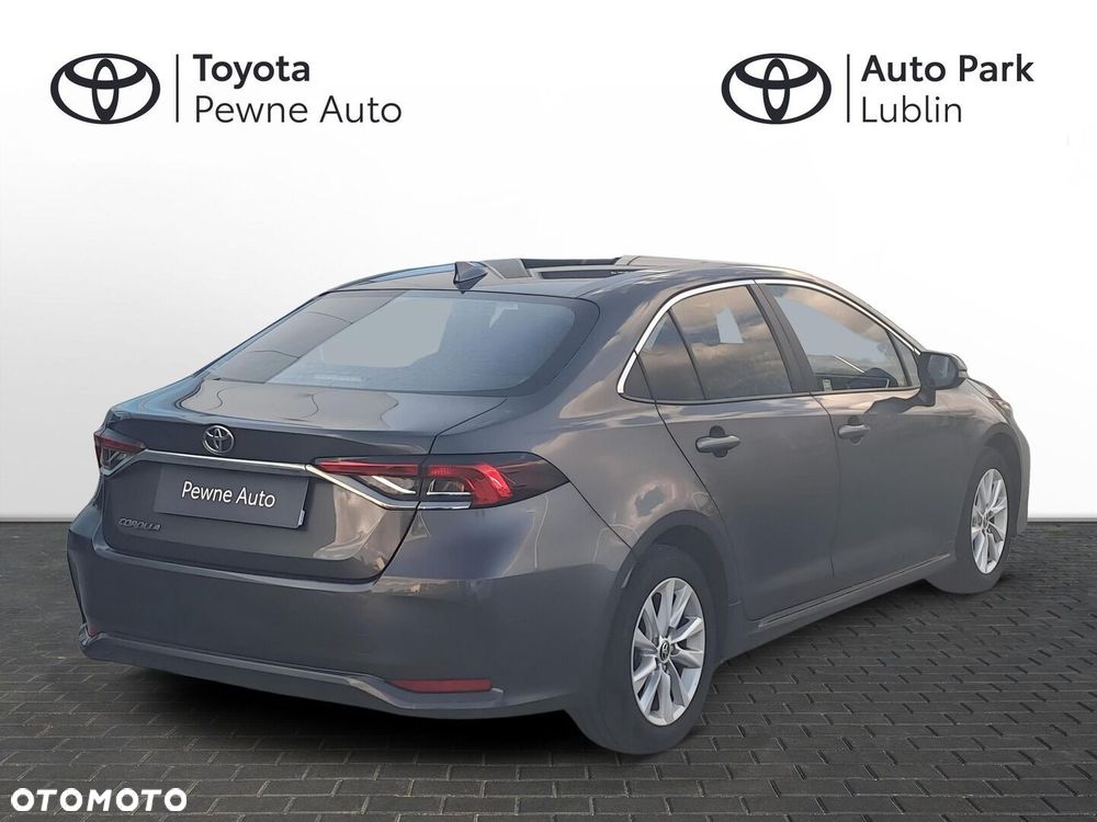 Toyota Corolla - 5