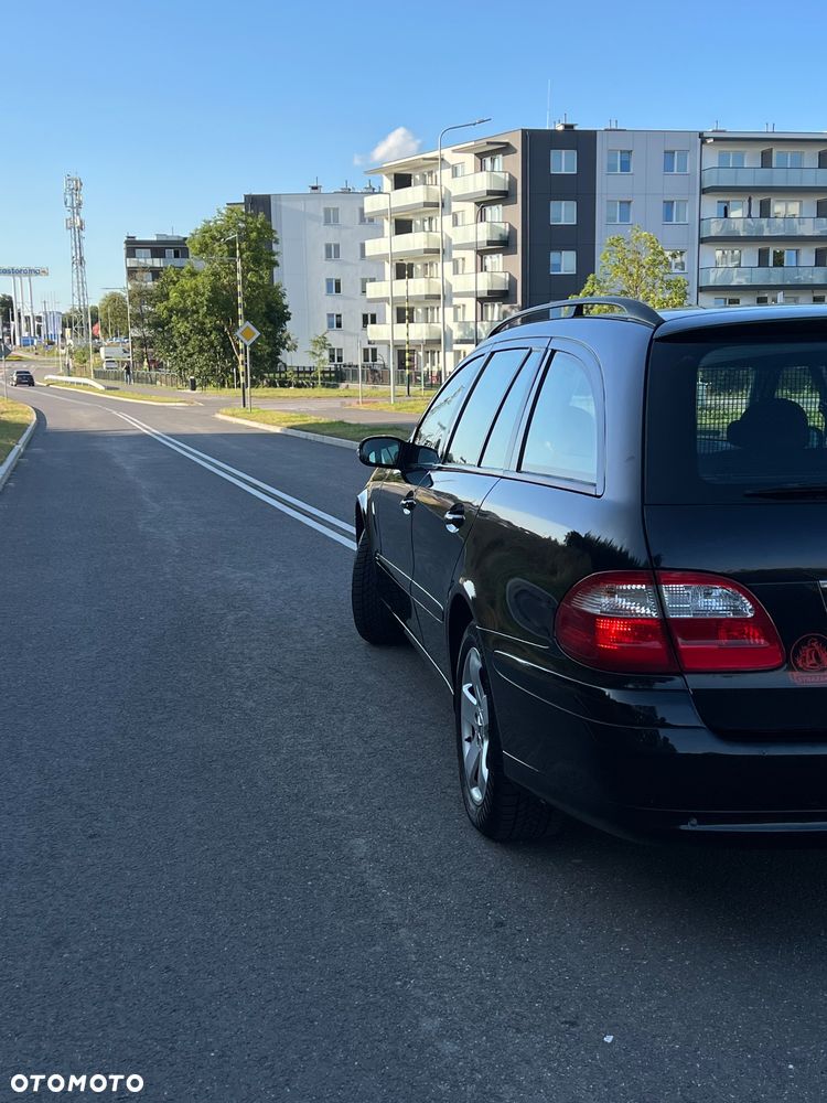 Mercedes-Benz Klasa E 270 CDI T Classic - 7