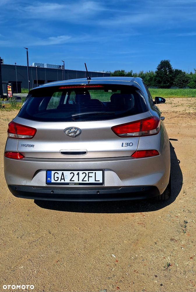 Hyundai i30 1.4 Classic - 4