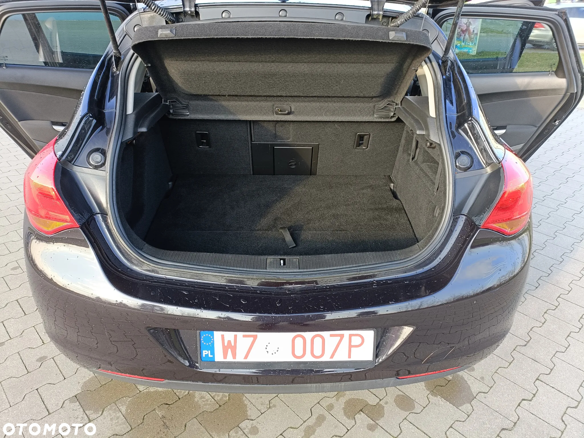 Opel Astra 1.6 - 9
