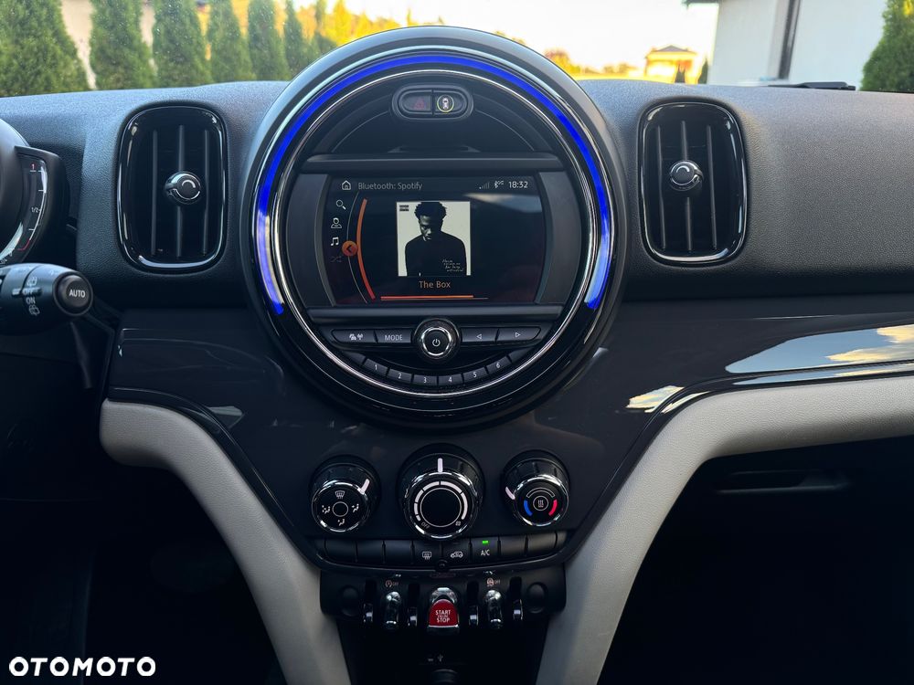 MINI Countryman Cooper - 24