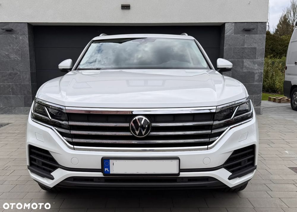 Volkswagen Touareg - 11