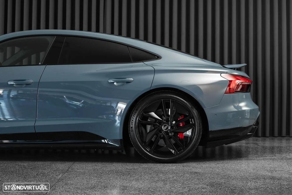Audi RS e-tron GT quattro - 6