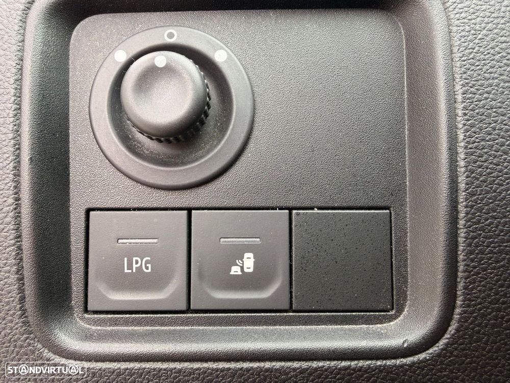 Dacia Duster 1.0 TCe Prestige - 27