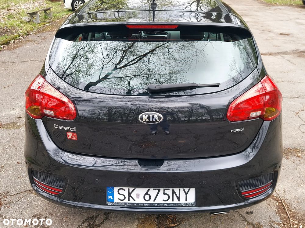 Kia Ceed 1.6 CRDi M - 17