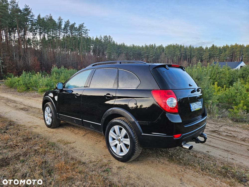 Chevrolet Captiva - 4