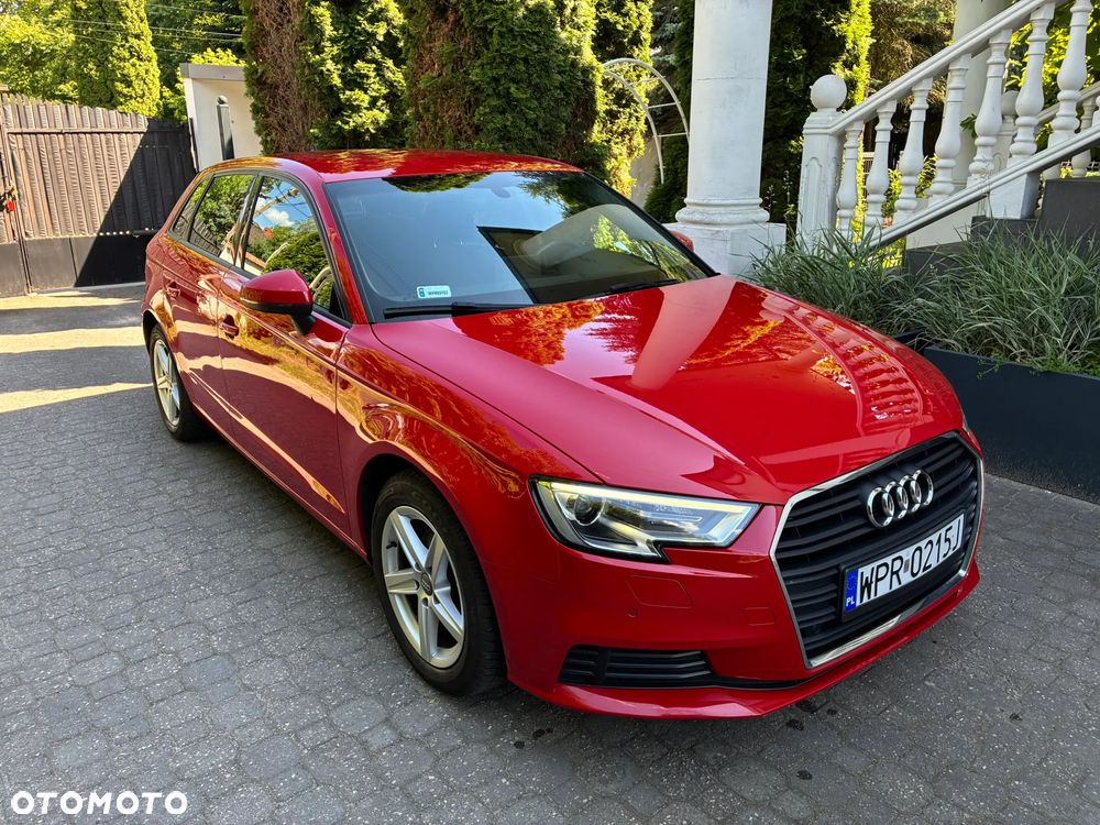 Audi A3 Sportback 35 TFSI S tronic - 5