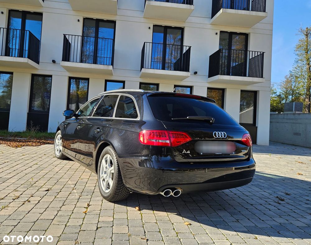 Audi A4 Avant 2.0 TDI - 5