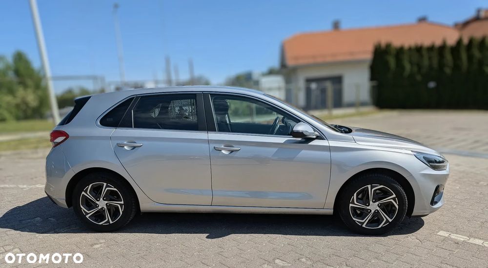 Hyundai i30 1.5 DPI Comfort - 3