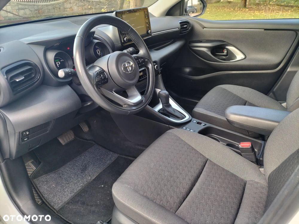 Toyota Yaris Hybrid 1.5 Executive - 19