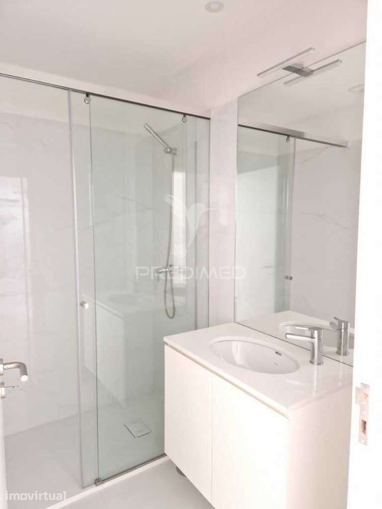 Apartamento T1 NOVO  coração da Ribeira junto Rio Douro - Grande imagem: 5/14