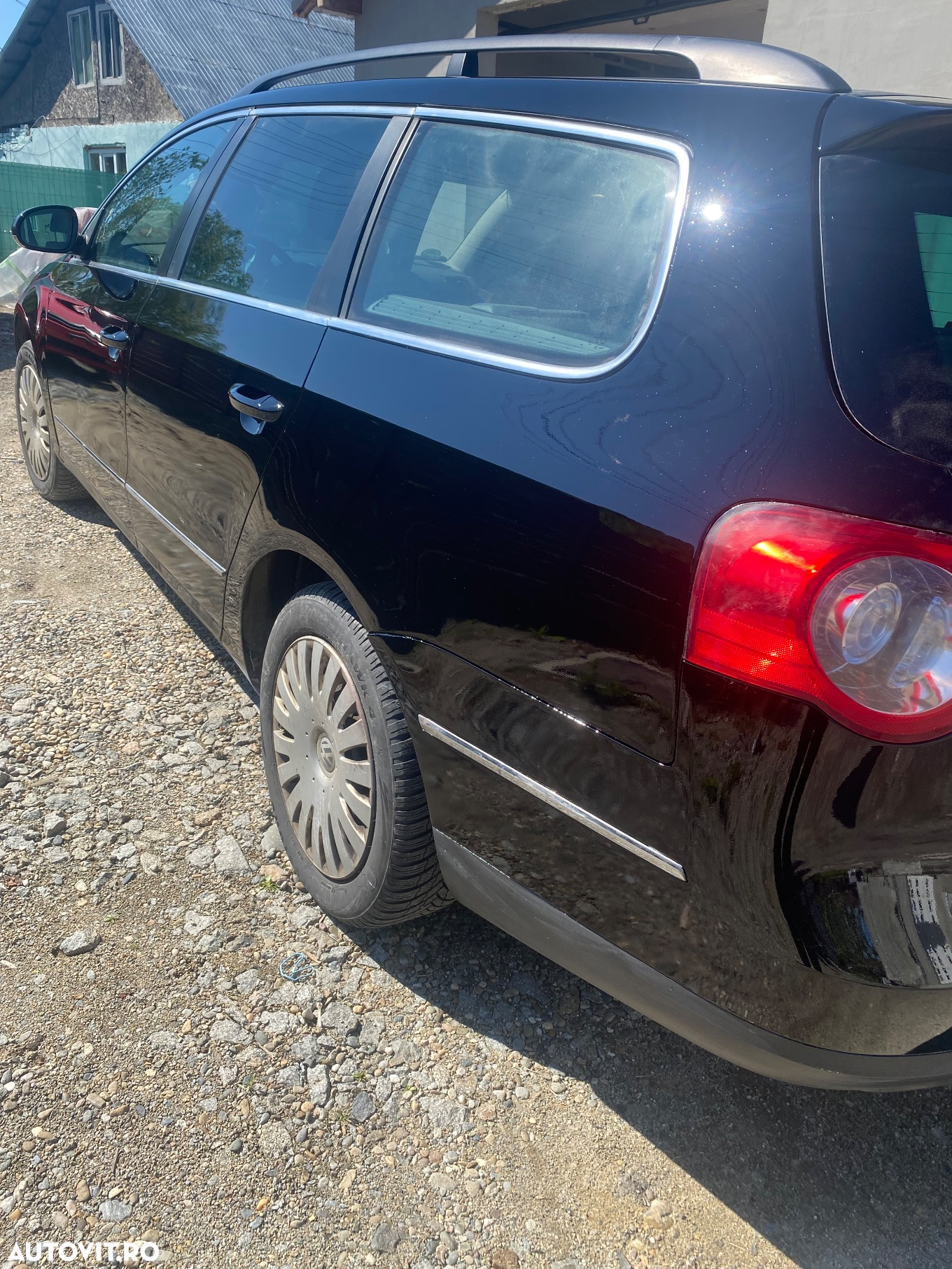 Volkswagen Passat Variant 1.9 TDI DPF Highline - 3