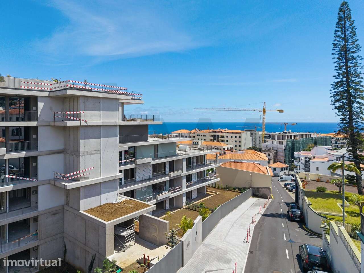 Edifício Lodge I Torrinha - Apartamento T2 no centro do Funchal! - Grande imagem: 4/17