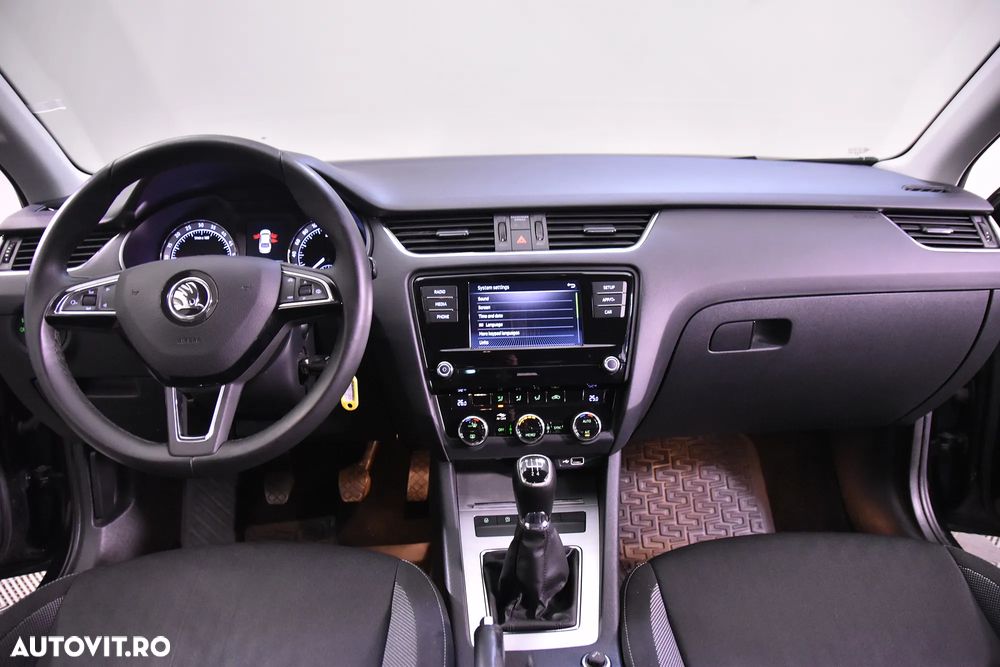 Skoda Octavia - 9