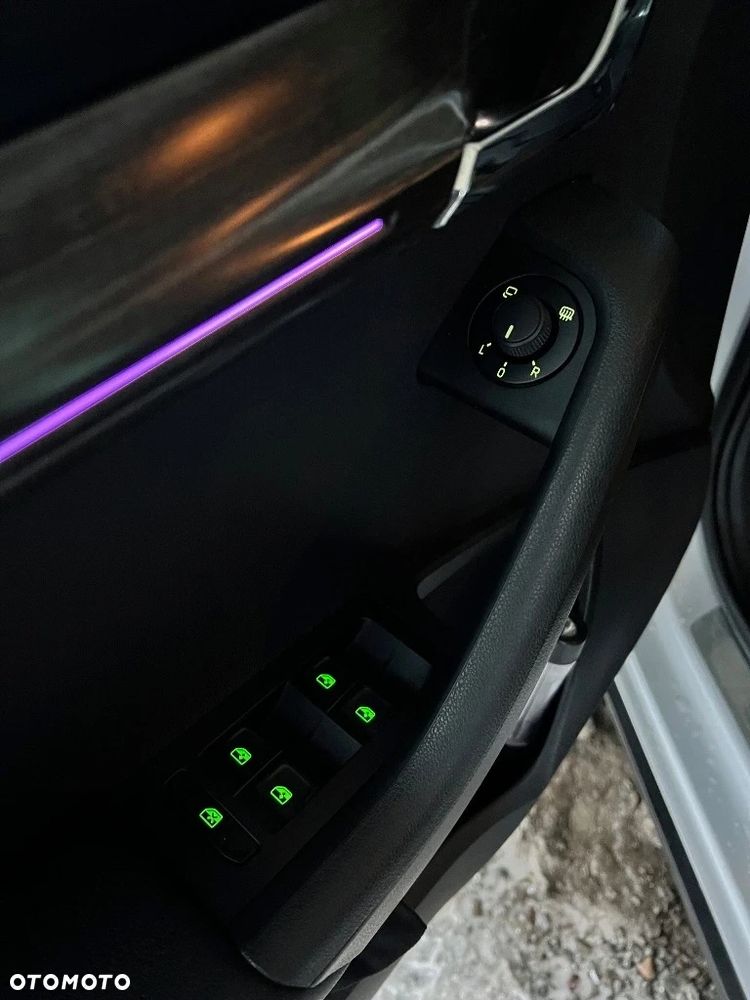 Skoda Octavia 1.8 TSI 4x4 DSG Scout - 19