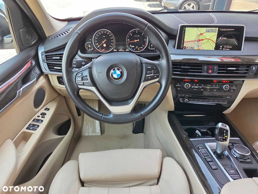 BMW X5 xDrive30d - 22