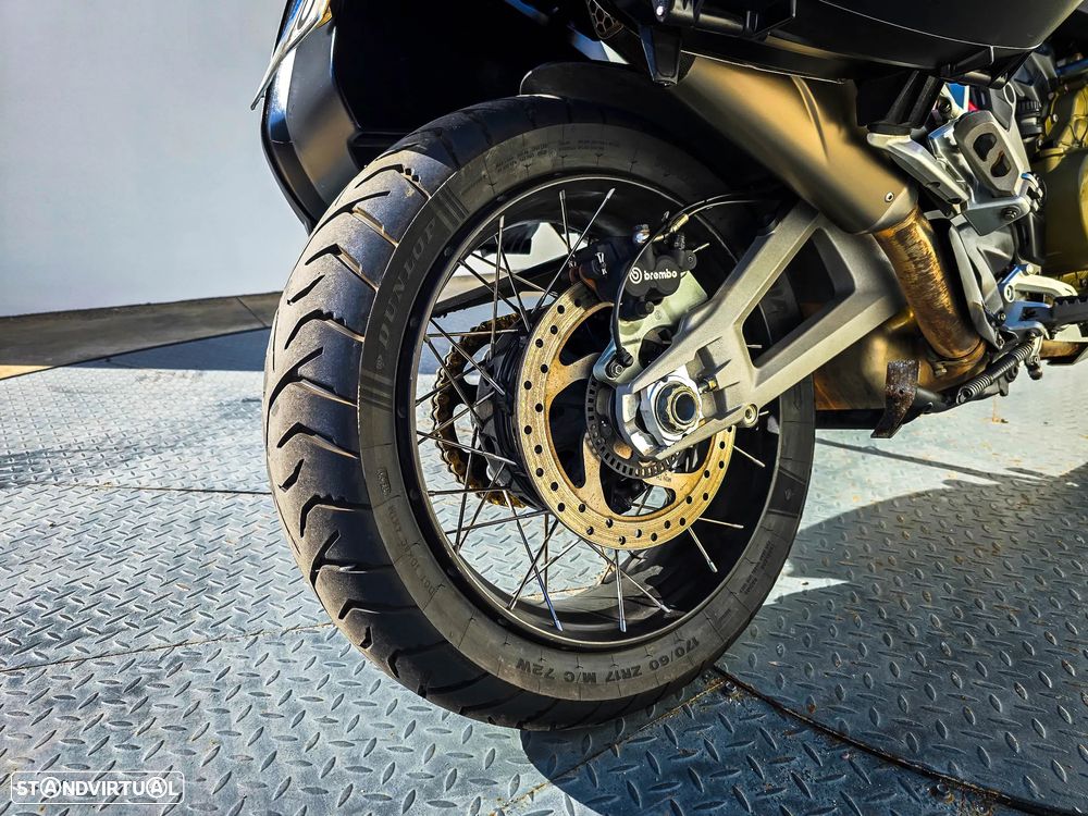 Ducati Multistrada V4 S - 17