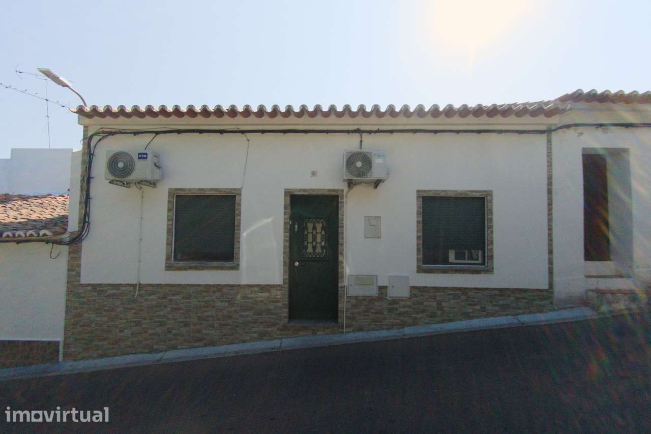 Moradia terrea de 3 assoalhadas em Moura - Grande imagem: 2/16