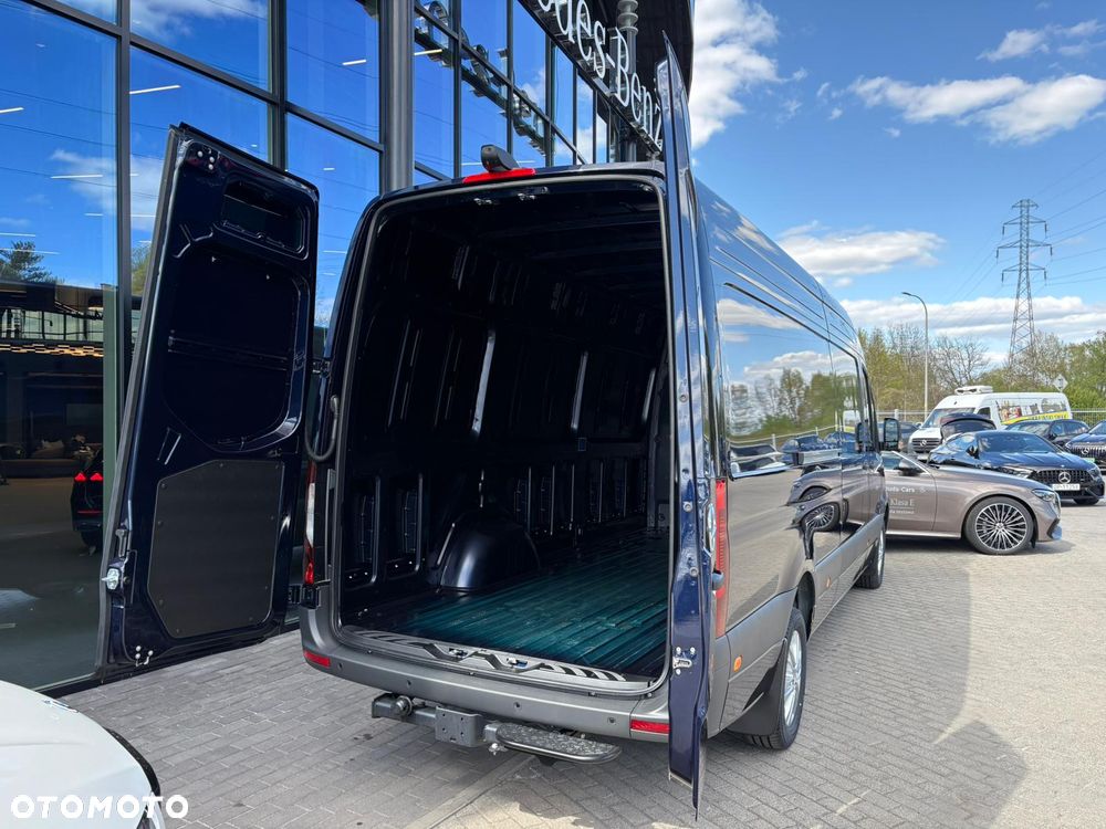 Mercedes-Benz Sprinter - 7