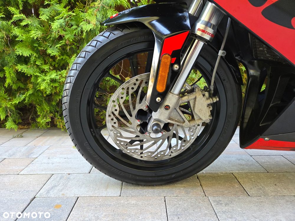 Aprilia SR - 21