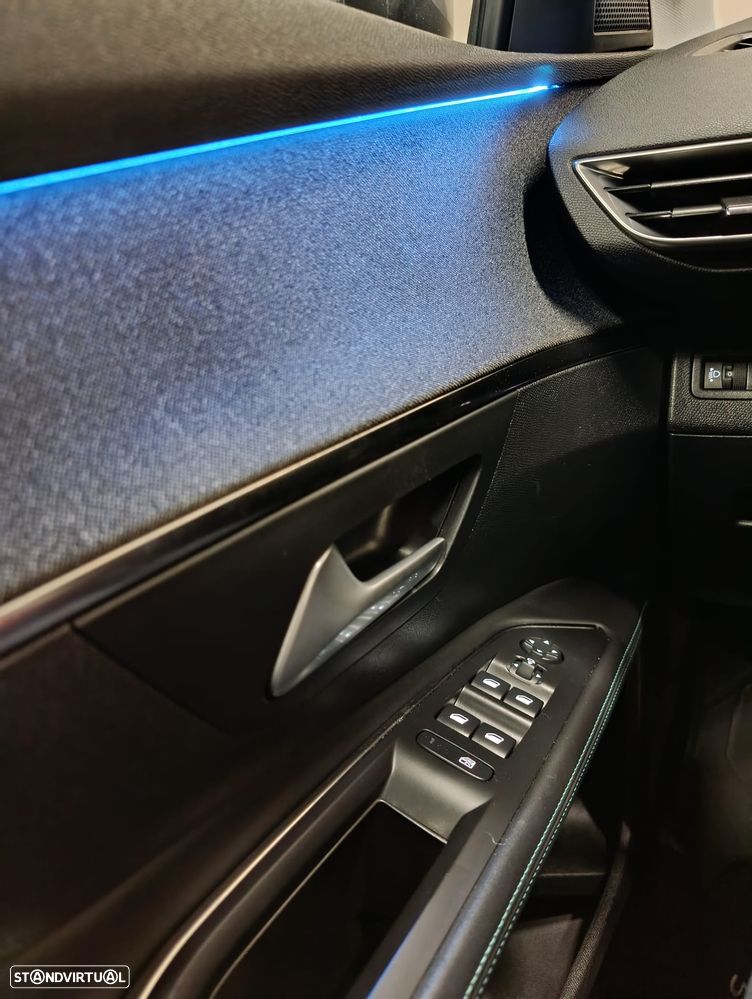 Peugeot 5008 1.5 BlueHDi Allure Pack - 21