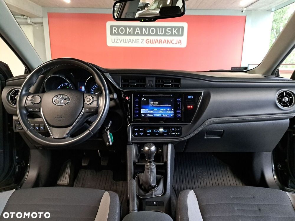 Toyota Auris - 19