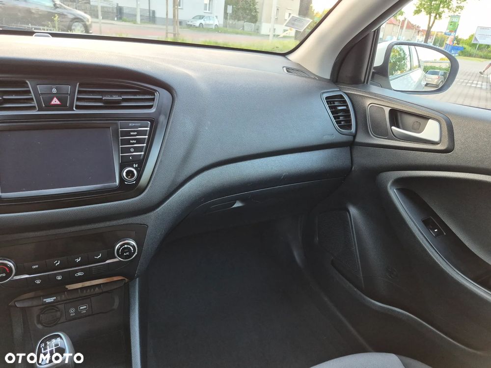 Hyundai i20 blue 1.0 T-GDI Active Classic - 15