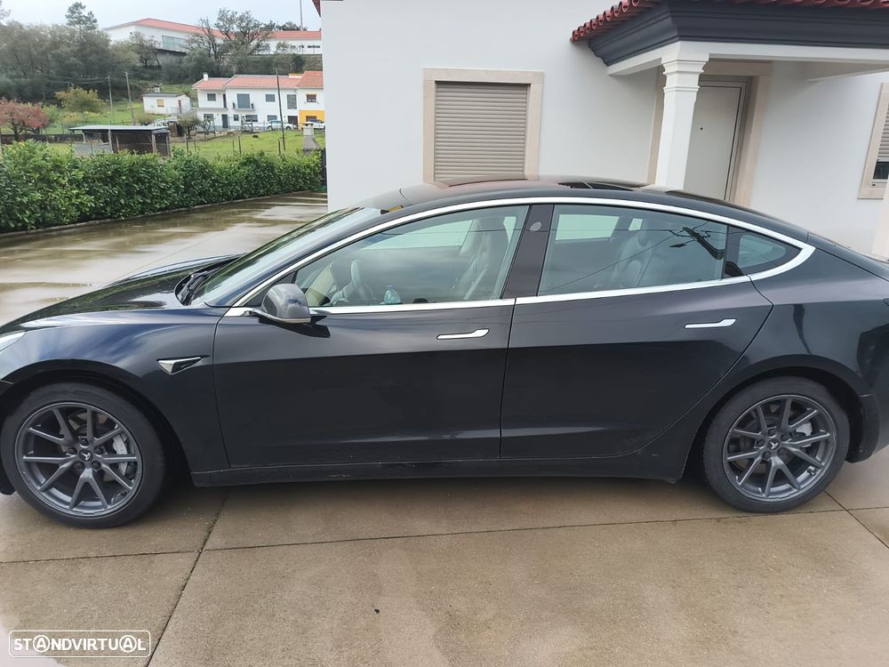 Tesla Model 3 Long-Range Dual Motor AWD - 2