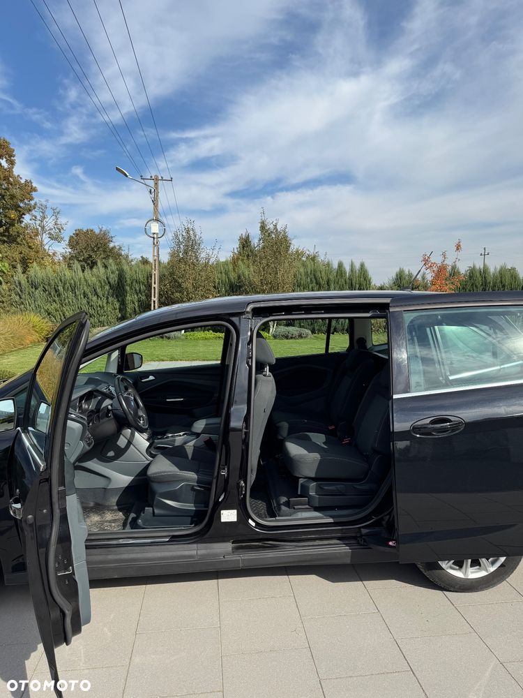Ford Grand C-MAX - 4