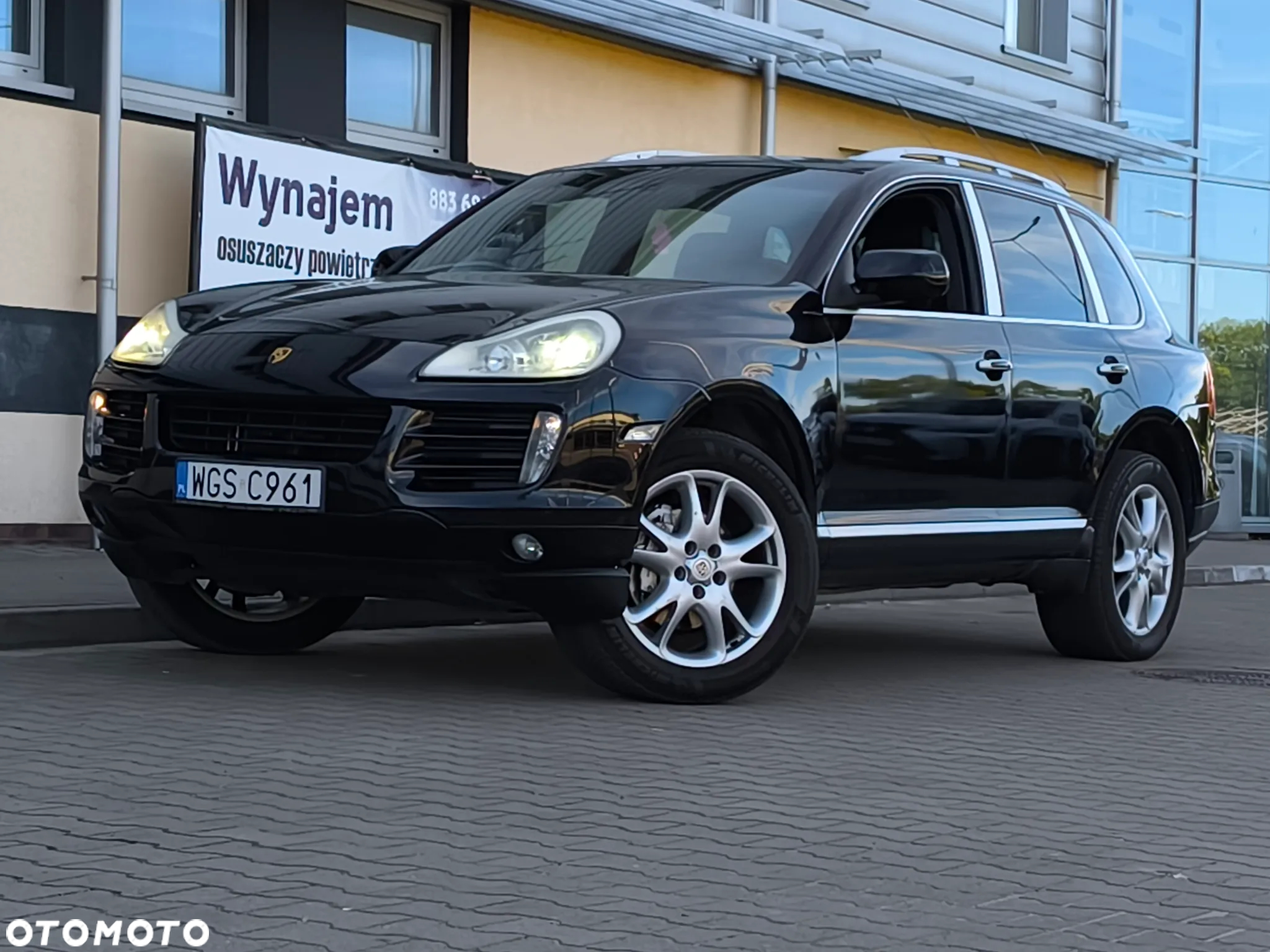Porsche Cayenne - 12