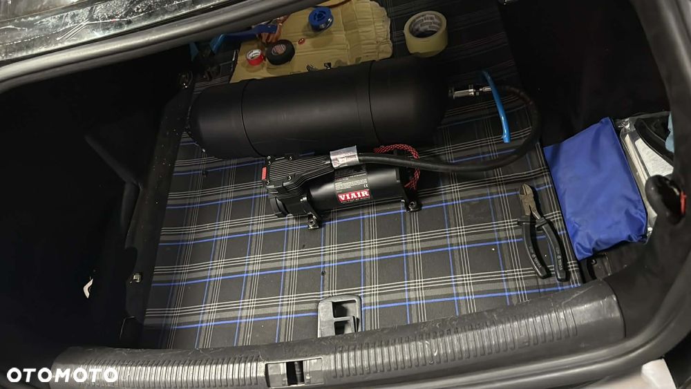 Audi A4 Limousine 2.0 TDI DPF - 19