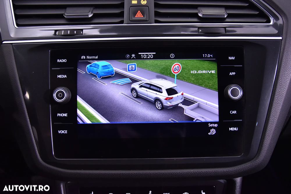 Volkswagen Tiguan - 22