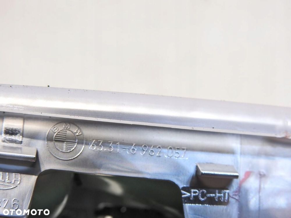LAMPKA OŚWIETLENIE WNĘTRZA TYŁ BMW E61 6962057 - 6
