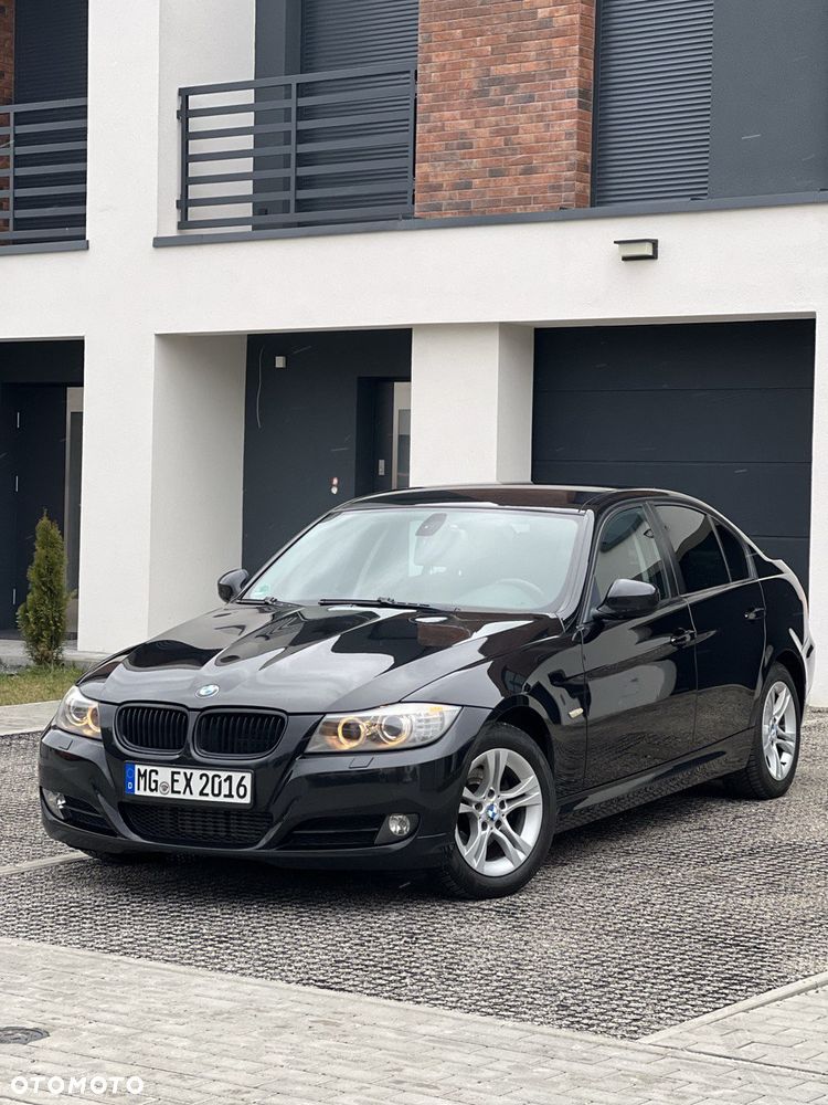 BMW Seria 3 318d DPF Edition Exclusive - 6