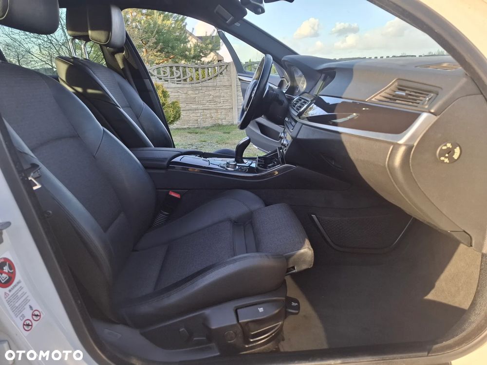BMW Seria 5 520d - 19