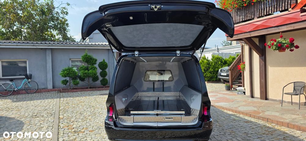 Mercedes-Benz Klasa E - 24