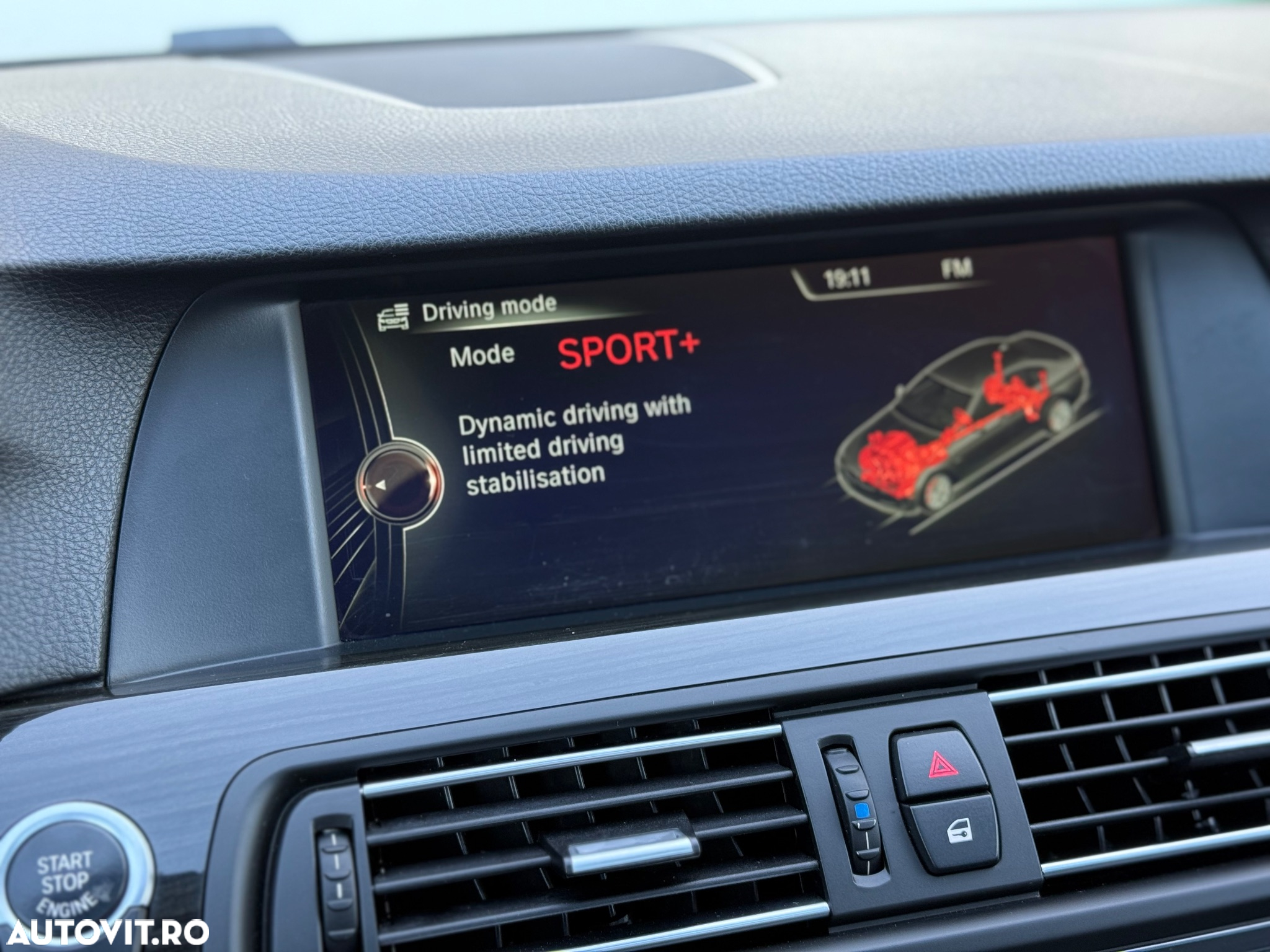 BMW Seria 5 520d Aut. - 34